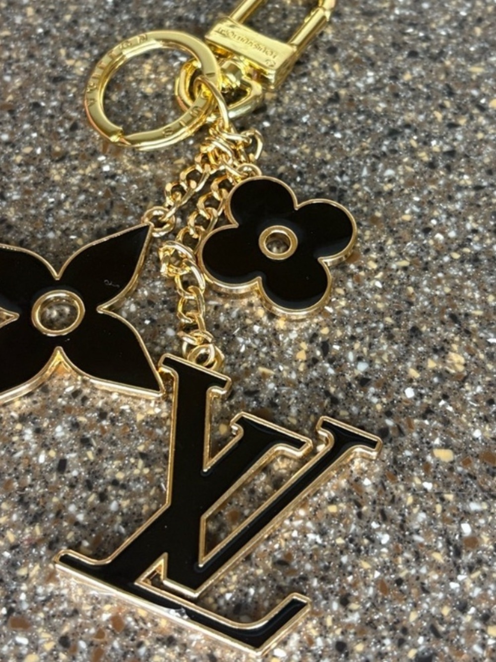 Louis Vuitton Gold and Black Floral Key Holder - Picture 1 of 4